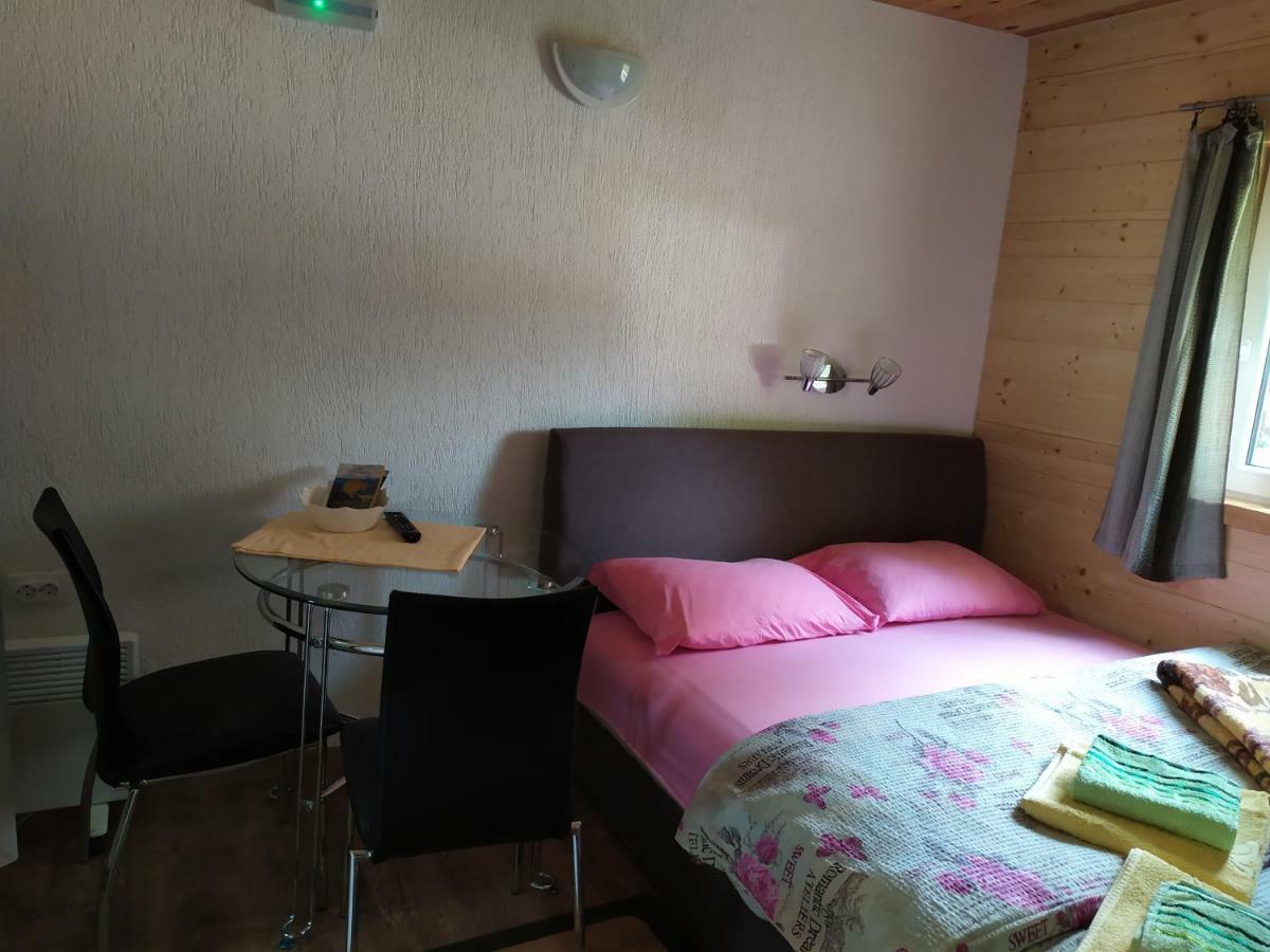 Apartman A&J Žabljak エクステリア 写真